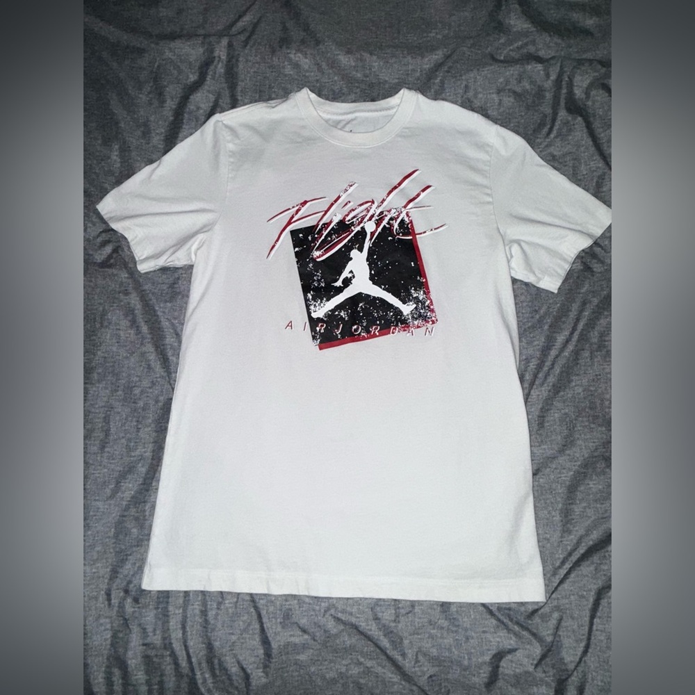 Nike Air Jordan shirt - Picture 2 of 2